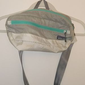 Patagonia lightweight hip pack